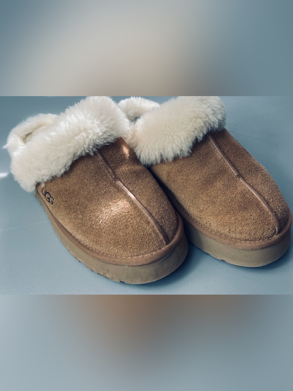UGG Chestnut Suede Shearling Slip-On Clog - Chestnut